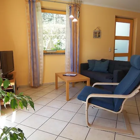 Mit Garten In Ruhiger Lage Apartment *